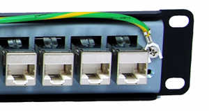 [Photo of 24 Port Shielded RJ45 Through Coupler Patch Panel Category 5e]